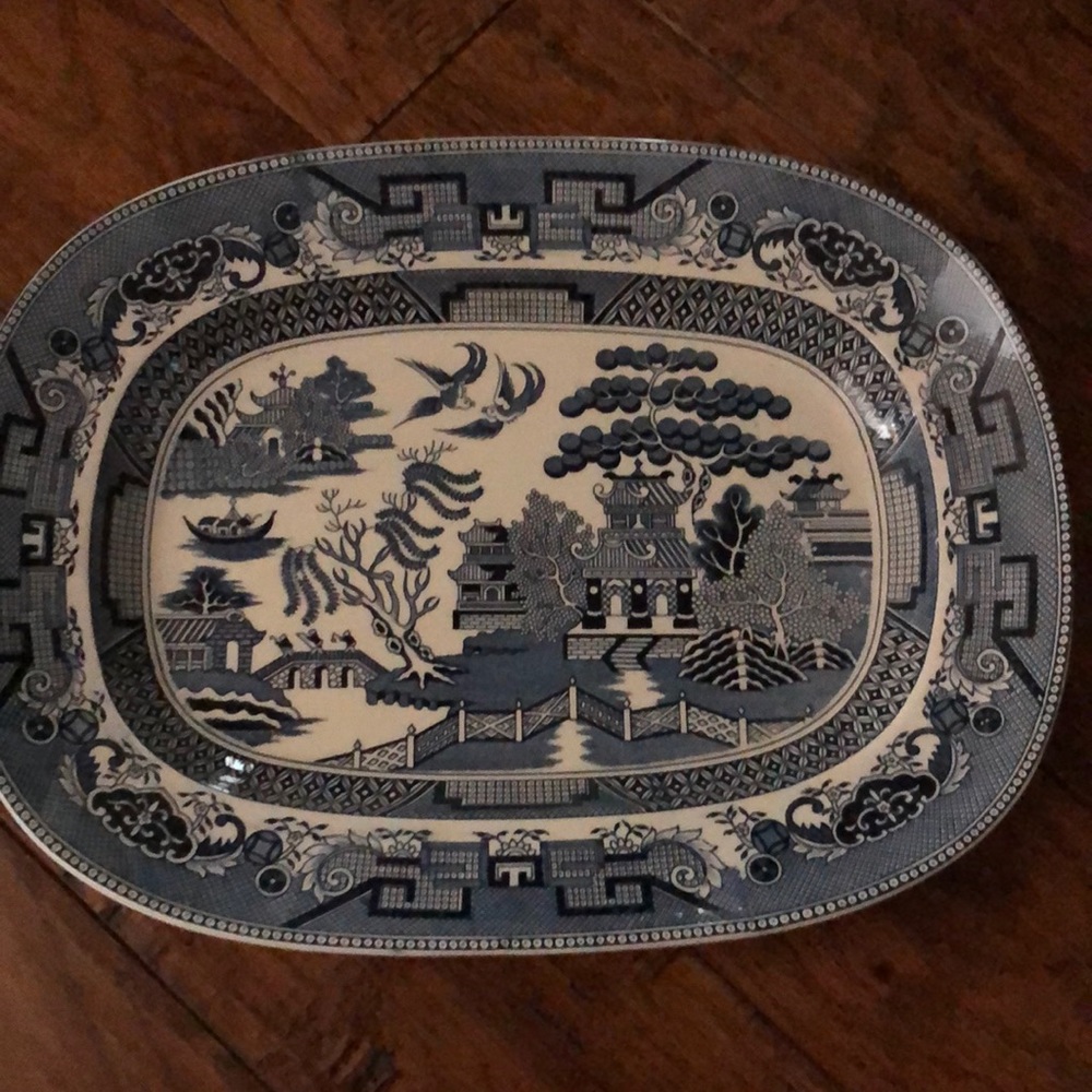 Blue Willow platter